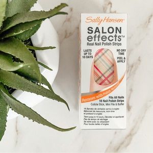 Sally Hansen | Salon Effects Nail Polish Strips